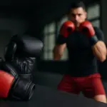 Guantoni per kickboxing come sceglierli: il dettaglio che cambia la tua performance